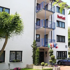 Szálloda Astoria Am Urachplatz ***